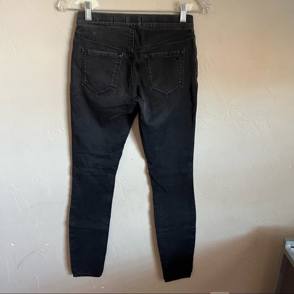 Jessica Simpson Faded Black Kiss Me Pull On Jeggings - Picture 4 of 9